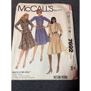 Vintage McCalls 7692 Sewing Pattern Miss Size 10 Skirt & Blouse Uncut 1981 uncut